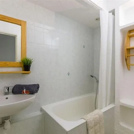Vallee Blanche B By Interhome Apartament Les Deux Alpes